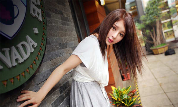 灵璧想找一个女性生孩子给报酬-｛找个女人生孩子多少钱｝